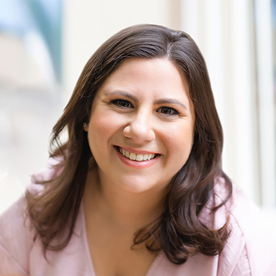 Photo of Lauren Geloso, Pharma Account Services
